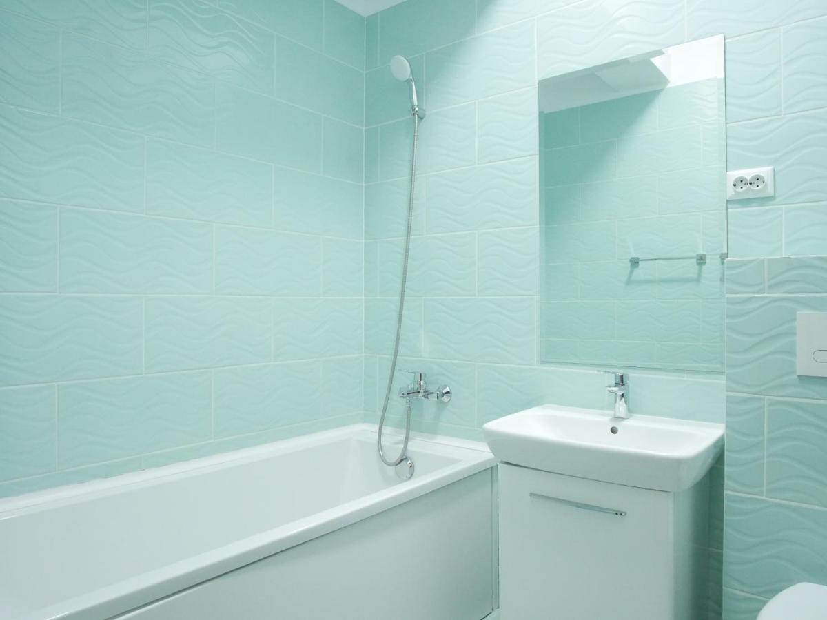 Re Dowtown Apartments - Palas Mall Studio 이아시 외부 사진