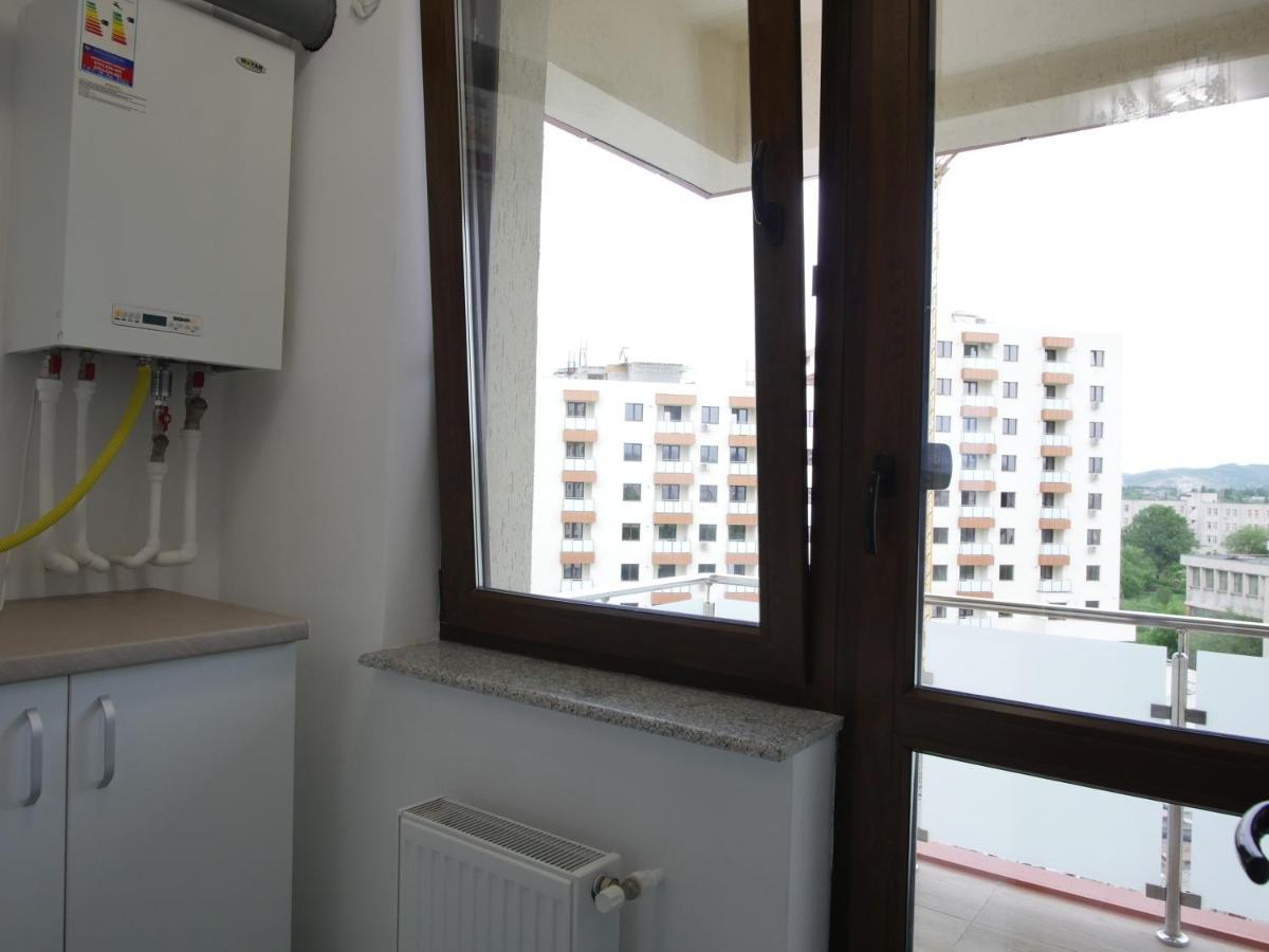 Re Dowtown Apartments - Palas Mall Studio 이아시 외부 사진